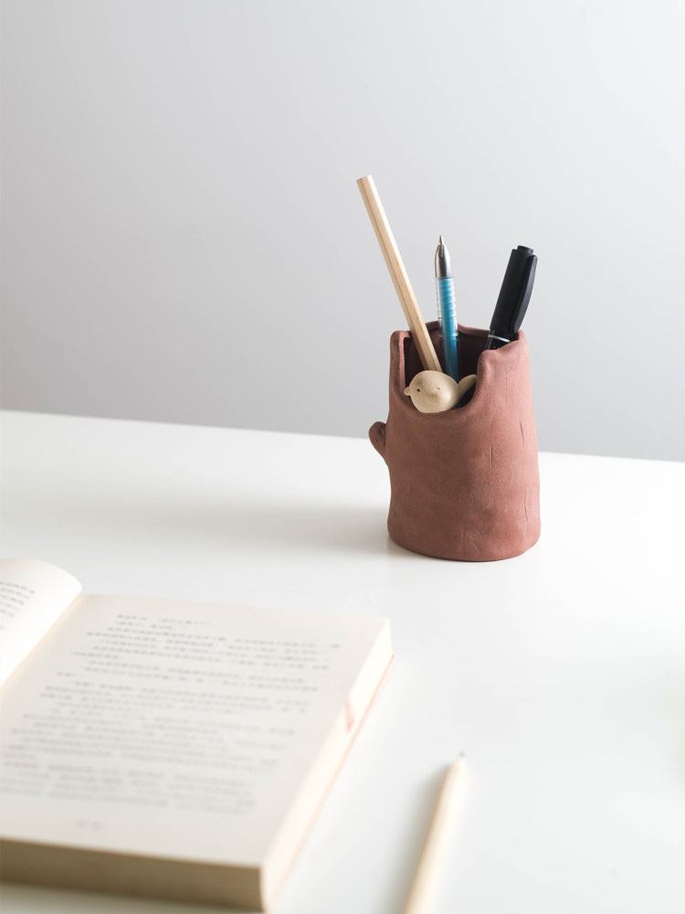 Tree Stump - Shaped Ceramic Pen Holder with Bird Accent, Cute Desk Organizer