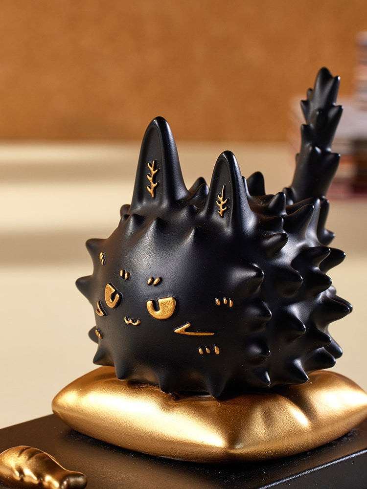 Cute Black Spiky Cat Phone Stand, Decorative Cell Phone Holder for Desk