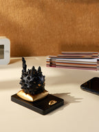 Cute Black Spiky Cat Phone Stand, Decorative Cell Phone Holder for Desk