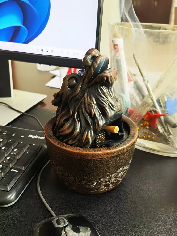 Mythical Creature - Shaped Ashtray, Decorative Smoking Accessory for Desk