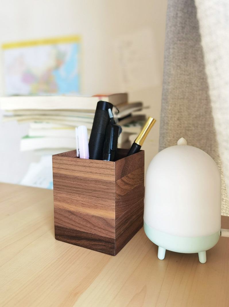 Wooden Pen Holder with Legs, Square Desk Organizer for Pencils, Markers & Office Supplies