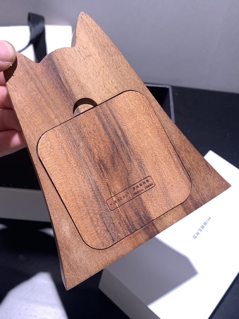 Wooden Cat - Shaped Table Clock, Minimalist Desk Clock with Brass Accents