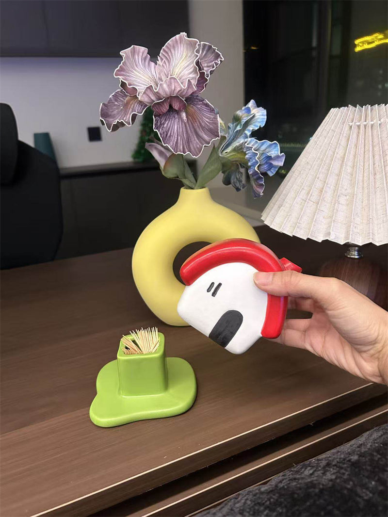 Cute House-Shaped Ceramic Toothpick Holder – Fun Desktop Organizer for Kitchen & Dining