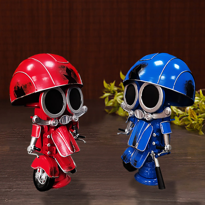 Handmade Metal Robot Figurines, Retro - Style Mechanical Character Decorations
