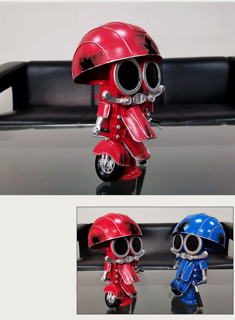 Handmade Metal Robot Figurines, Retro - Style Mechanical Character Decorations