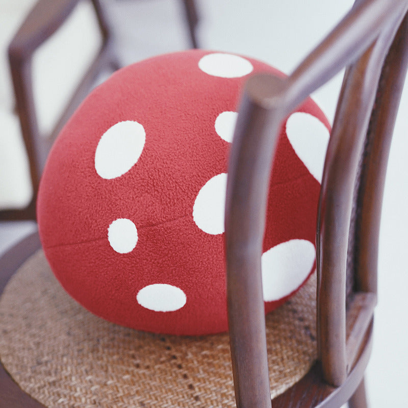 Cute Mushroom Shaped Plush Pillow, Decorative Throw Cushion for Home