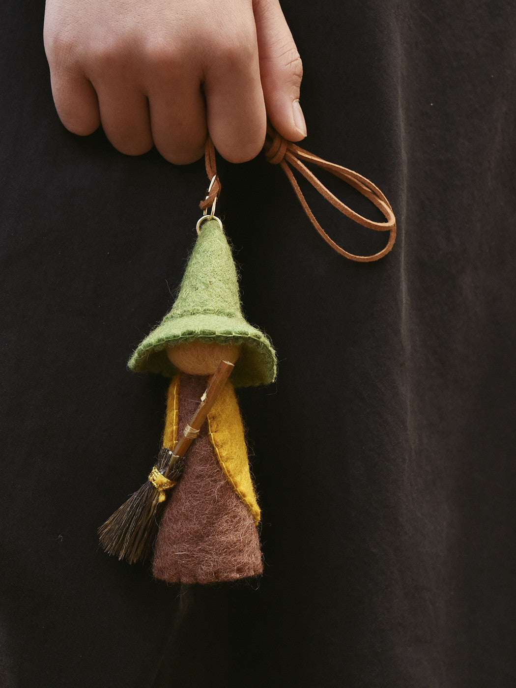 Handmade Wool Felt Witch Gnome Keychain, Whimsical Halloween Witch Doll Bag Charm