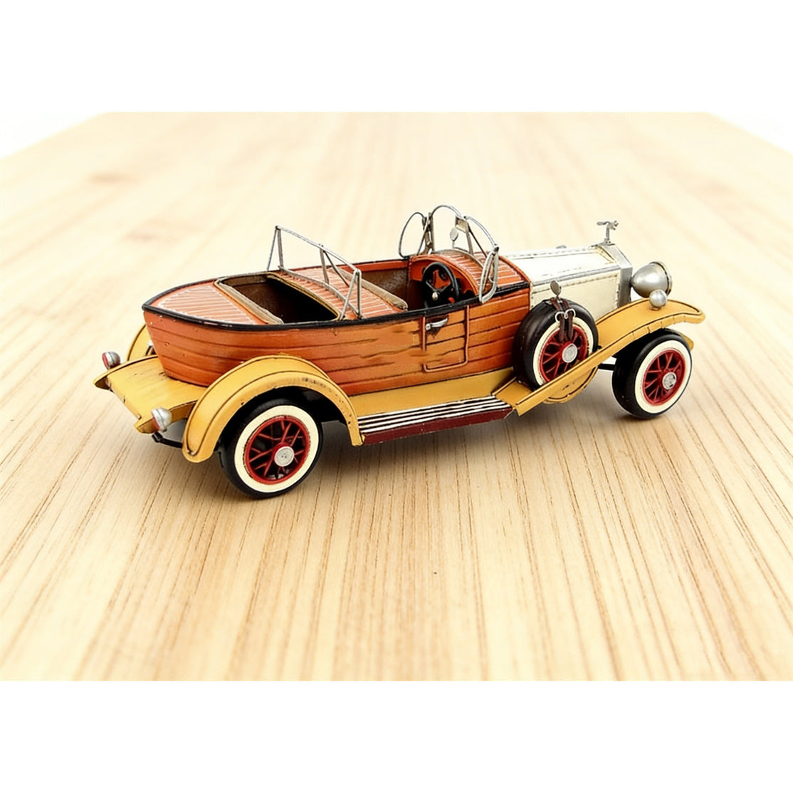 Vintage 1920s Retro Model Car Figurine – Handcrafted Iron Classic Roadster – Nostalgic Desktop Ornament & Collectible Antique-Style Home Gift
