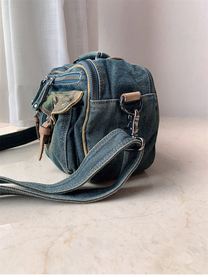 Vintage Denim Multi-Pocket Messenger Bag – Retro Distressed Denim Crossbody  – Aesthetic Streetwear Shoulder Bag for School & Travel