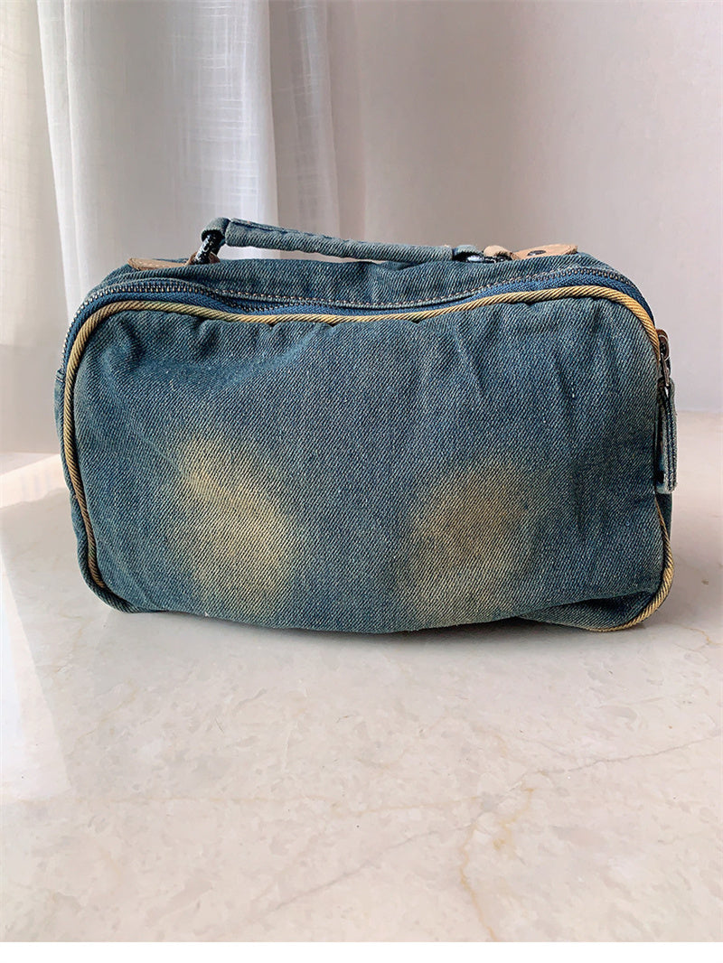 Vintage Denim Multi-Pocket Messenger Bag – Retro Distressed Denim Crossbody  – Aesthetic Streetwear Shoulder Bag for School & Travel