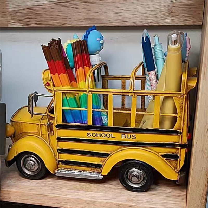 Vintage Yellow School Bus Metal Pen Holder – Retro Metal Craft Vehicle Desk Organizer Pencil Cup – Nostalgic Desktop Storage Box Gift for Teachers & Students